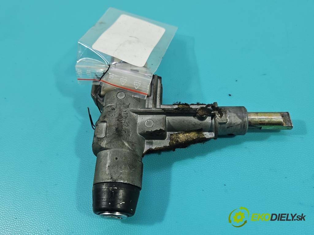 Audi 80 B3 1986-1991 1.8 90 HP manual 66 kW 1781 cm3 4- Spínačka  (Spínacia skrinka)