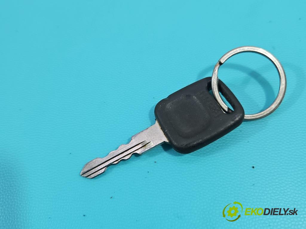 Audi 80 B3 1986-1991 1.8 90 HP manual 66 kW 1781 cm3 4- Spínačka  (Spínacia skrinka)