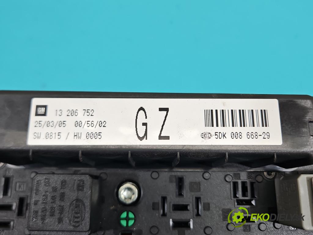 Opel Astra III 2004-2014 1.4 16V 90 hp manual 66 kW 1364 cm3 5- skříňka pojistková 13206752 (Pojistková skříňka)