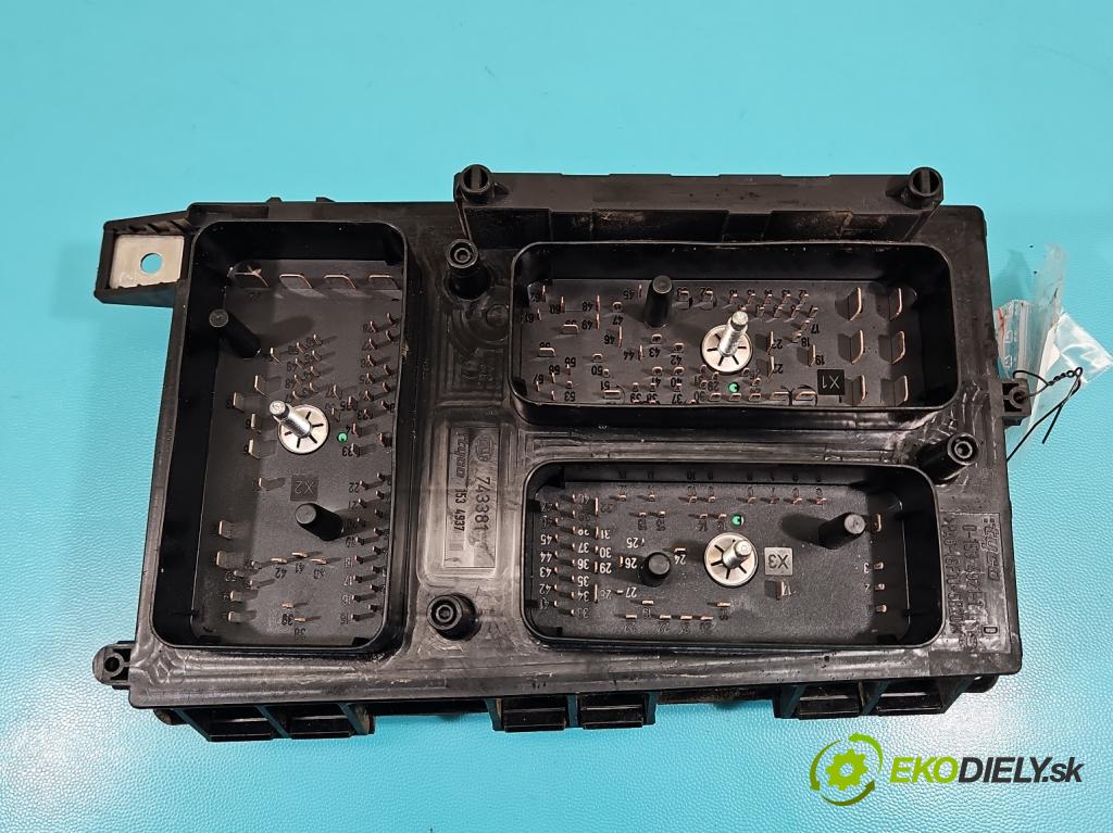 Opel Astra III 2004-2014 1.4 16V 90 hp manual 66 kW 1364 cm3 5- skříňka pojistková 13206752 (Pojistková skříňka)