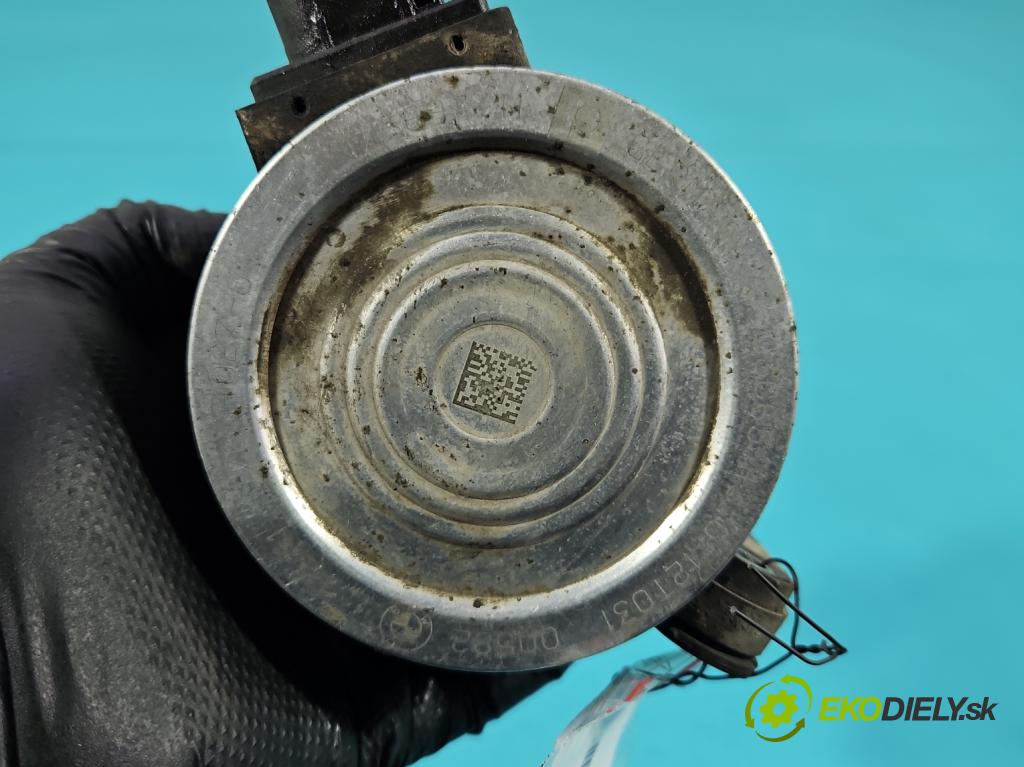 Bmw 5 F10 2010-2017 2.0 T 245KM automatic 180 kW 1997 cm3 4- čerpadlo voda: 7604027 (Vodná pumpa)