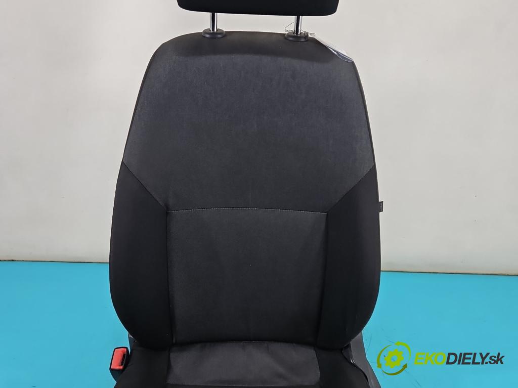 Skoda Rapid 2012-2019 1.6 tdi 90 HP manual 66 kW 1598 cm3 5- Sedačka ľavý  (Sedadlo)
