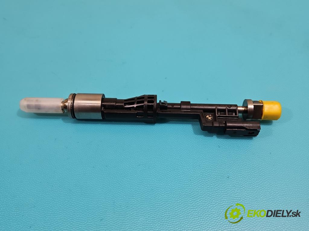 Bmw 5 F10 2010-2017 2.0 T 245KM automatic 180 kW 1997 cm3 4- vstrek 7597870 (Vstrekovač paliva)