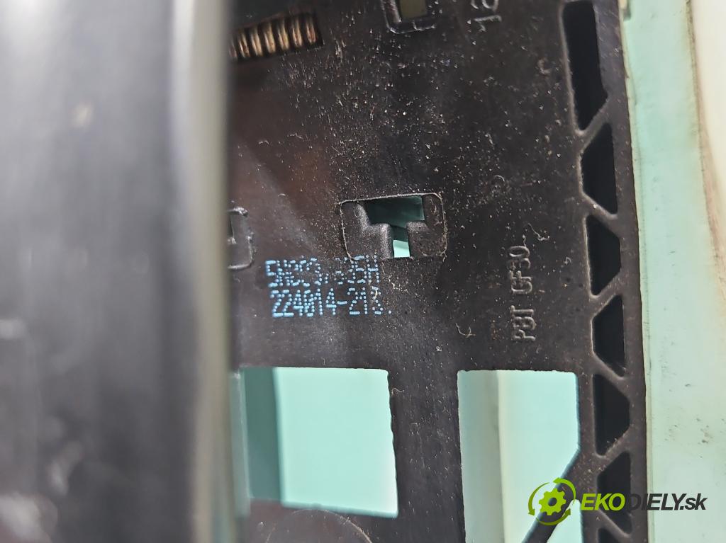 Skoda Rapid 2012-2019 1.6 tdi 90 HP manual 66 kW 1598 cm3 5- rukoväť predné ľavé mimo:  (Kľučka dverí vonkajšia predná ľavá)