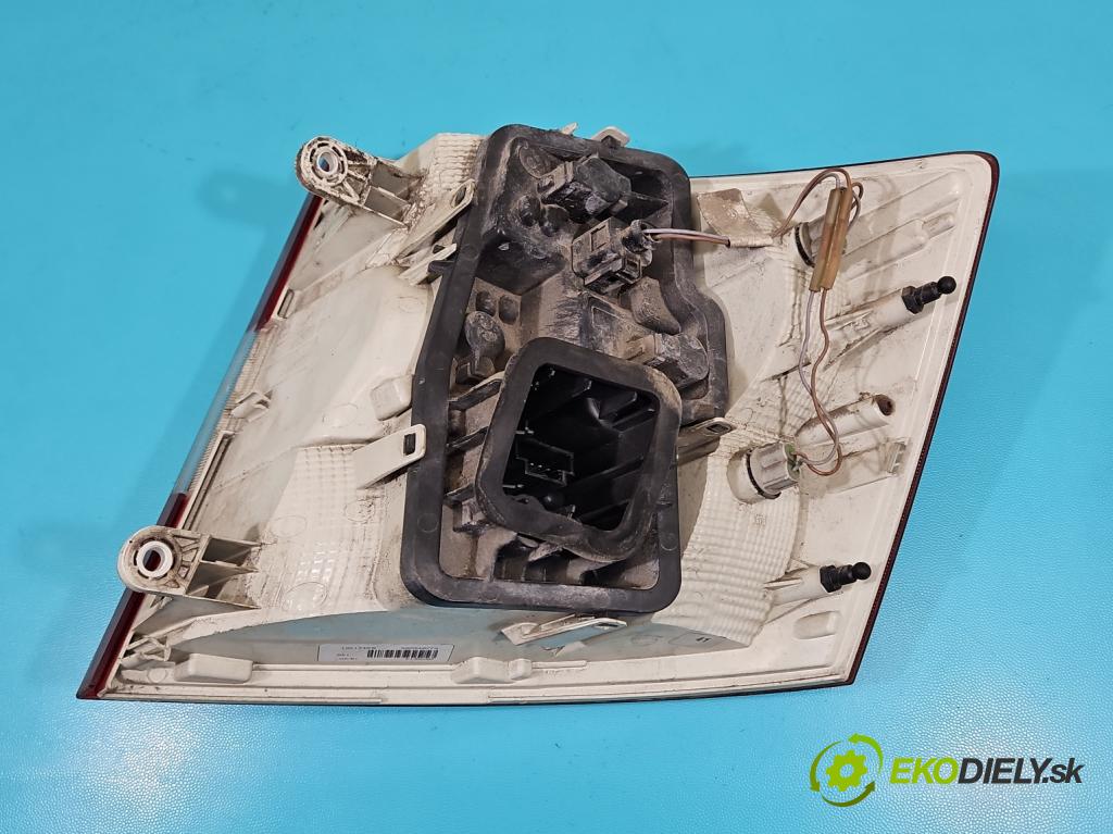 Skoda Rapid 2012-2019 1.6 tdi 90 hp manual 66 kW 1598 cm3 5- světlo zadní levé 5JJ945095 (Klika dveří ostatní)