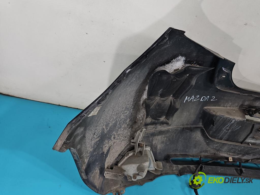 Mazda 2 II 2007-2014 1.3 16V 75 hp manual 55 kW 1349 cm3 5- nárazník zadní  (Klika dveří ostatní)