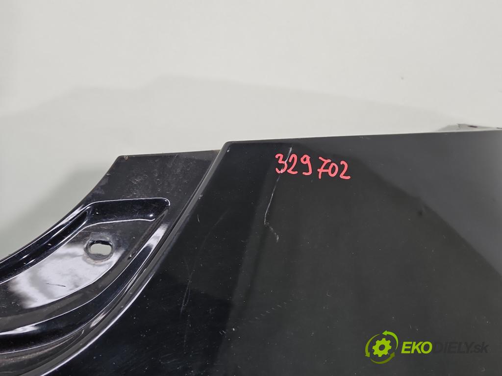 Mazda 2 II 2007-2014 1.3 16V 75 hp manual 55 kW 1349 cm3 5- nárazník zadní  (Klika dveří ostatní)