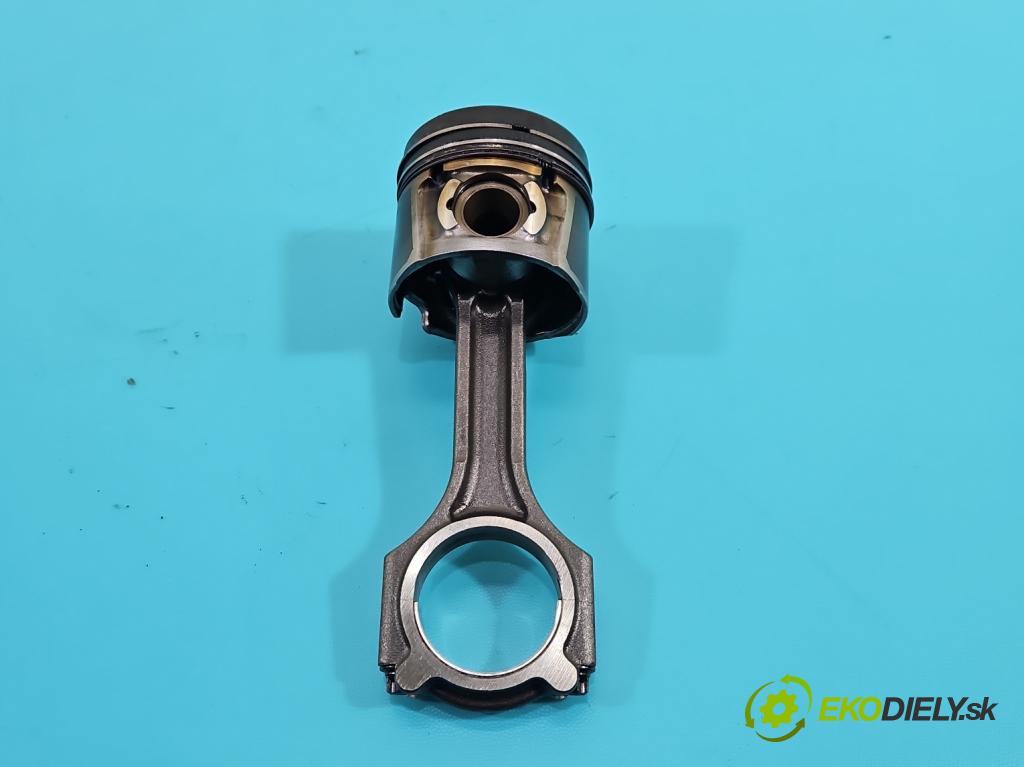 Hyundai I40 1.7 crdi 116 HP manual 85 kW 1685 cm3 5- piest  (Piest)