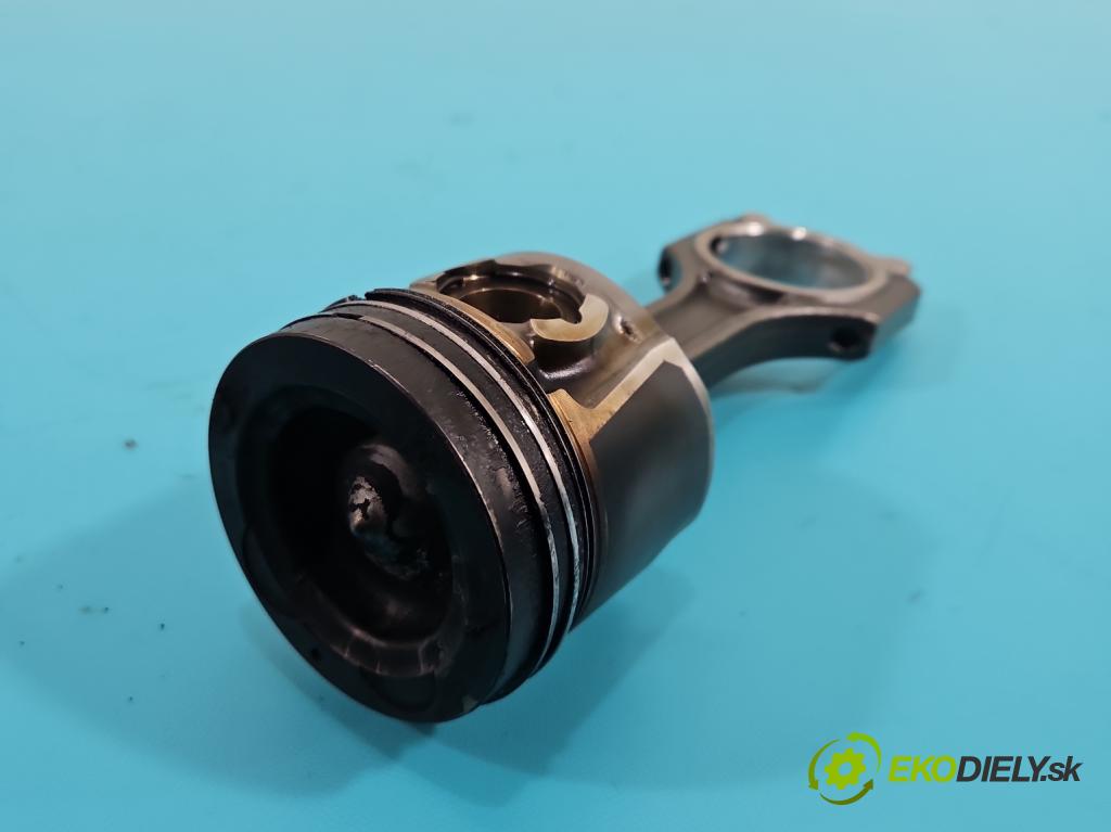 Hyundai I40 1.7 crdi 116 HP manual 85 kW 1685 cm3 5- piest  (Piest)