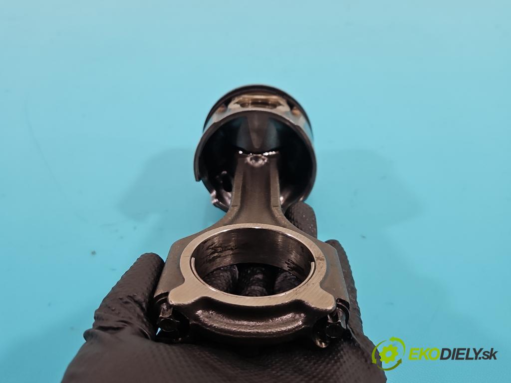 Hyundai I40 1.7 crdi 116 HP manual 85 kW 1685 cm3 5- piest (Piest)