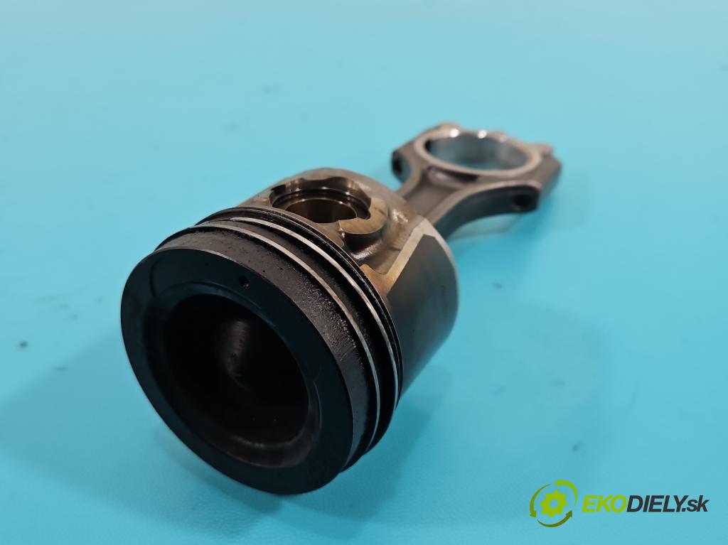 Hyundai I40 1.7 crdi 116 HP manual 85 kW 1685 cm3 5- piest  (Piest)