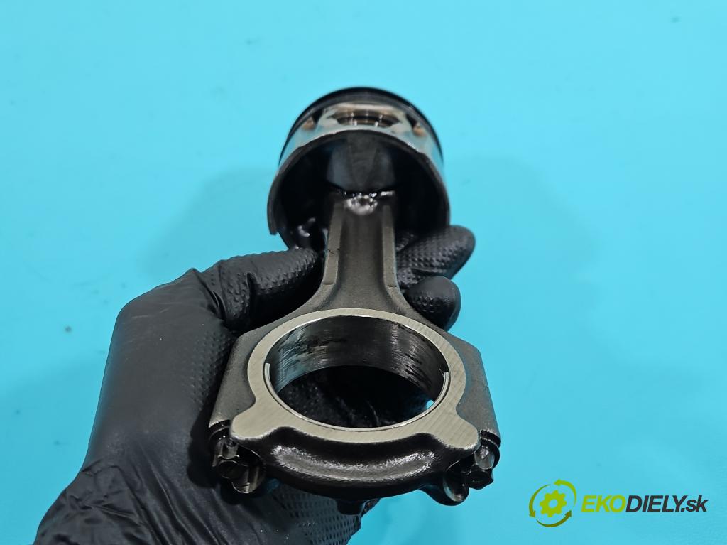 Hyundai I40 1.7 crdi 116 HP manual 85 kW 1685 cm3 5- piest  (Piest)