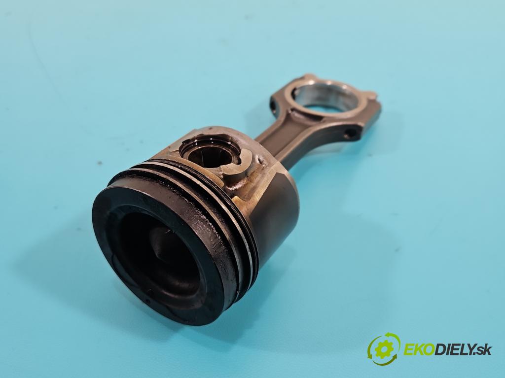 Hyundai I40 1.7 crdi 116 HP manual 85 kW 1685 cm3 5- piest  (Piest)