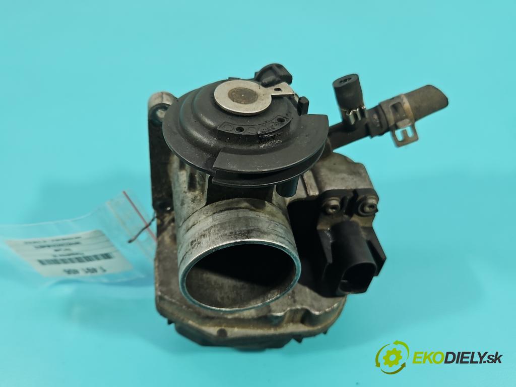 Vw Lupo 1.0 8V 50KM manual 37 kW 997 cm3 3- klapka 047133061G (Škrtiaca klapka)