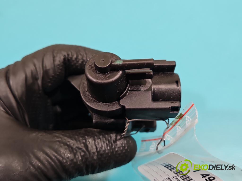 Bmw 5 F10 2010-2017 2.0 T 245KM automatic 180 kW 1997 cm3 4- ventil podtlaku 7626351 (Ventil)