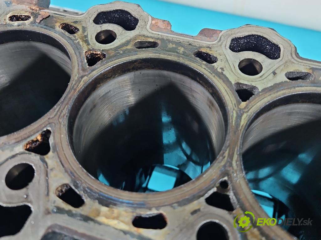 Hyundai I40 1.7 crdi 116 HP manual 85 kW 1685 cm3 5- Blok motora D4FD (Blok motora)