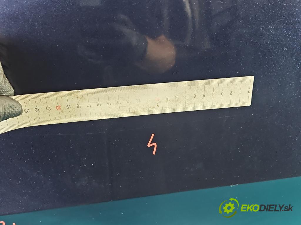 Vw Passat B7 2010-2014 2.0 tdi 140 HP automatic 103 kW 1968 cm3 5- dvere zadné ľavé  (Kľučka dverí ostatné)