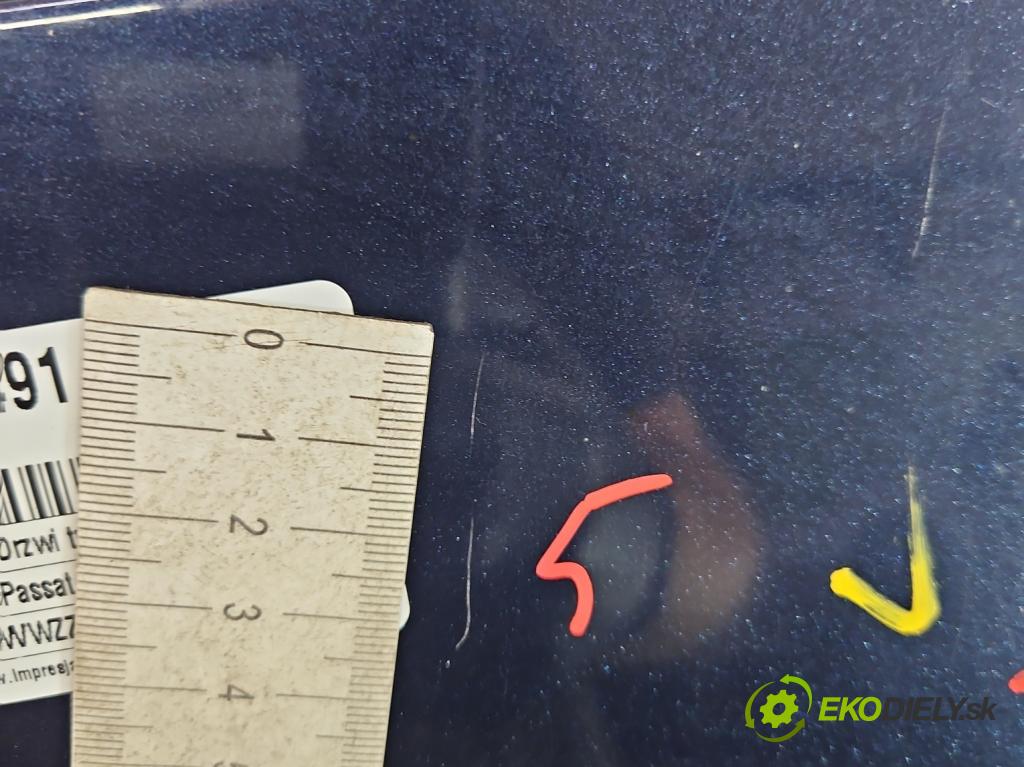 Vw Passat B7 2010-2014 2.0 tdi 140 HP automatic 103 kW 1968 cm3 5- dvere zadné ľavé  (Kľučka dverí ostatné)