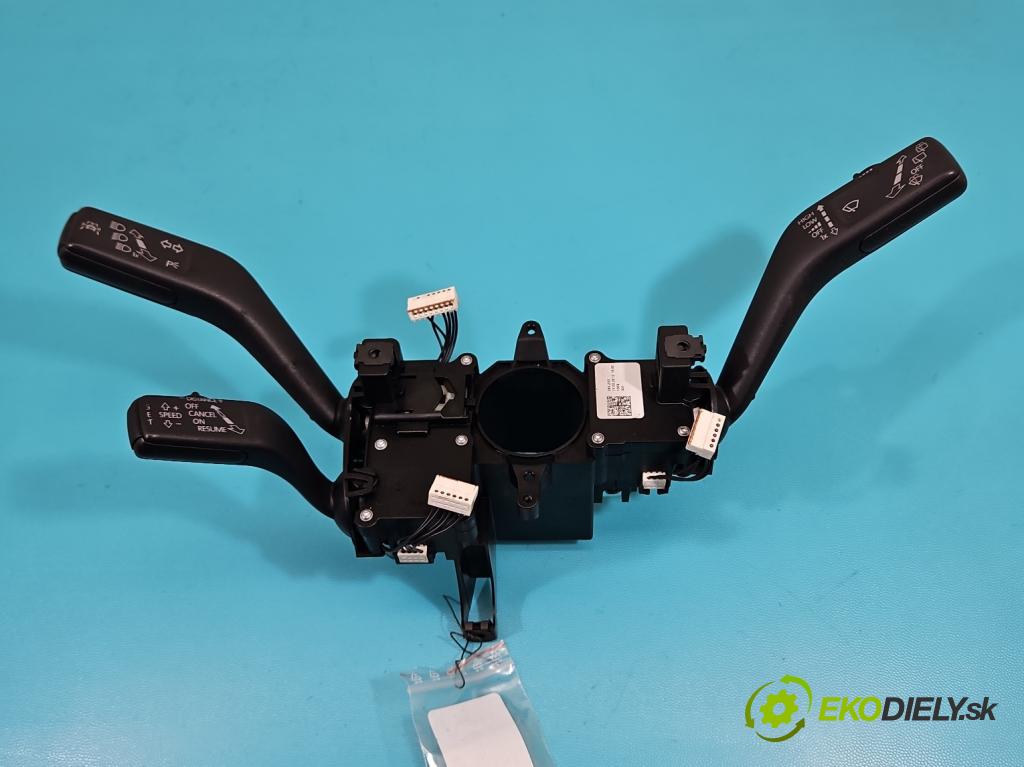 Vw Passat B7 2010-2014 2.0 tdi 140 HP automatic 103 kW 1968 cm3 5- prepínač komplex: 3C9953502E (Prepínacie páčky pod volantom)