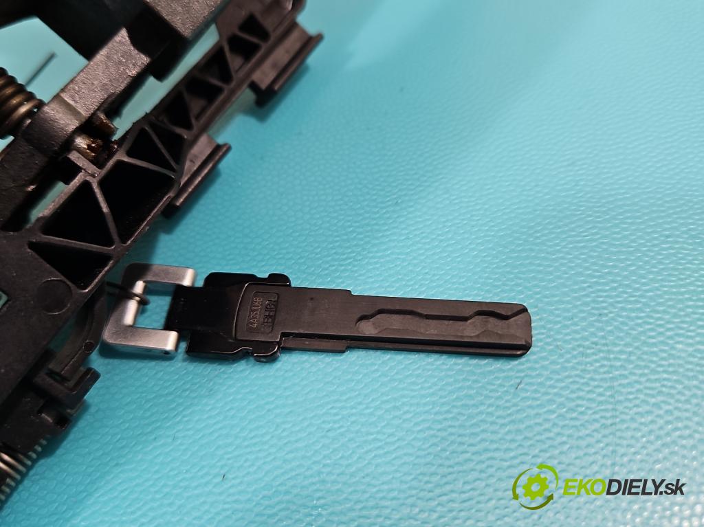 Vw Passat B7 2010-2014 2.0 tdi 140 HP automatic 103 kW 1968 cm3 5- rukoväť predné ľavé mimo: 3C0837885H (Kľučka dverí vonkajšia predná ľavá)