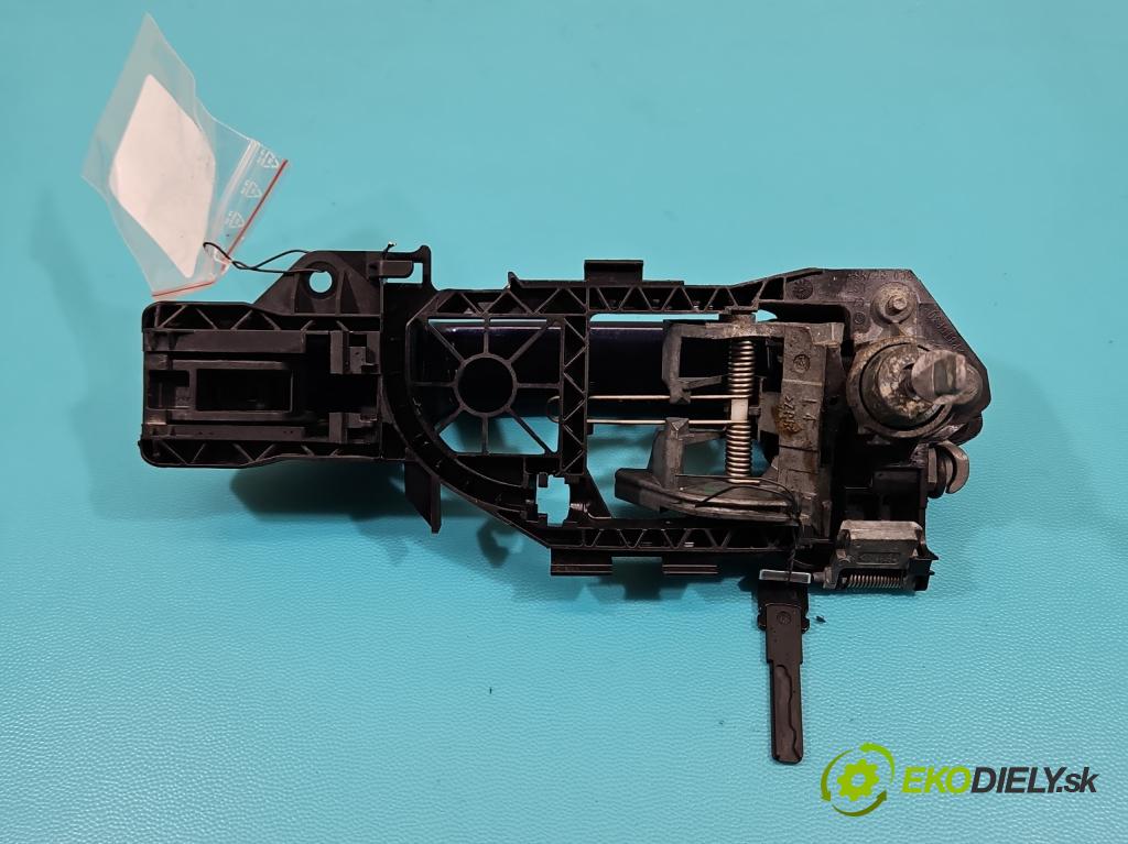 Vw Passat B7 2010-2014 2.0 tdi 140 HP automatic 103 kW 1968 cm3 5- rukoväť predné ľavé mimo: 3C0837885H (Kľučka dverí vonkajšia predná ľavá)