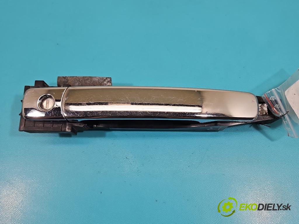 Infiniti FX I 2003-2008 3.5 V6 280KM: automatic 206 kW 3498 cm3 5- rukoväť predné ľavé mimo:  (Kľučka dverí vonkajšia predná ľavá)