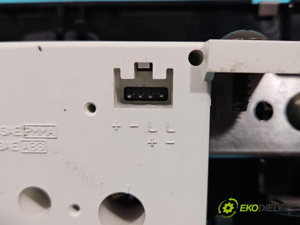 Infiniti FX I 2003-2008 3.5 V6 280KM: automatic 206 kW 3498 cm3 5- Sledujte: 25810-CG000 (Prístrojová doska)