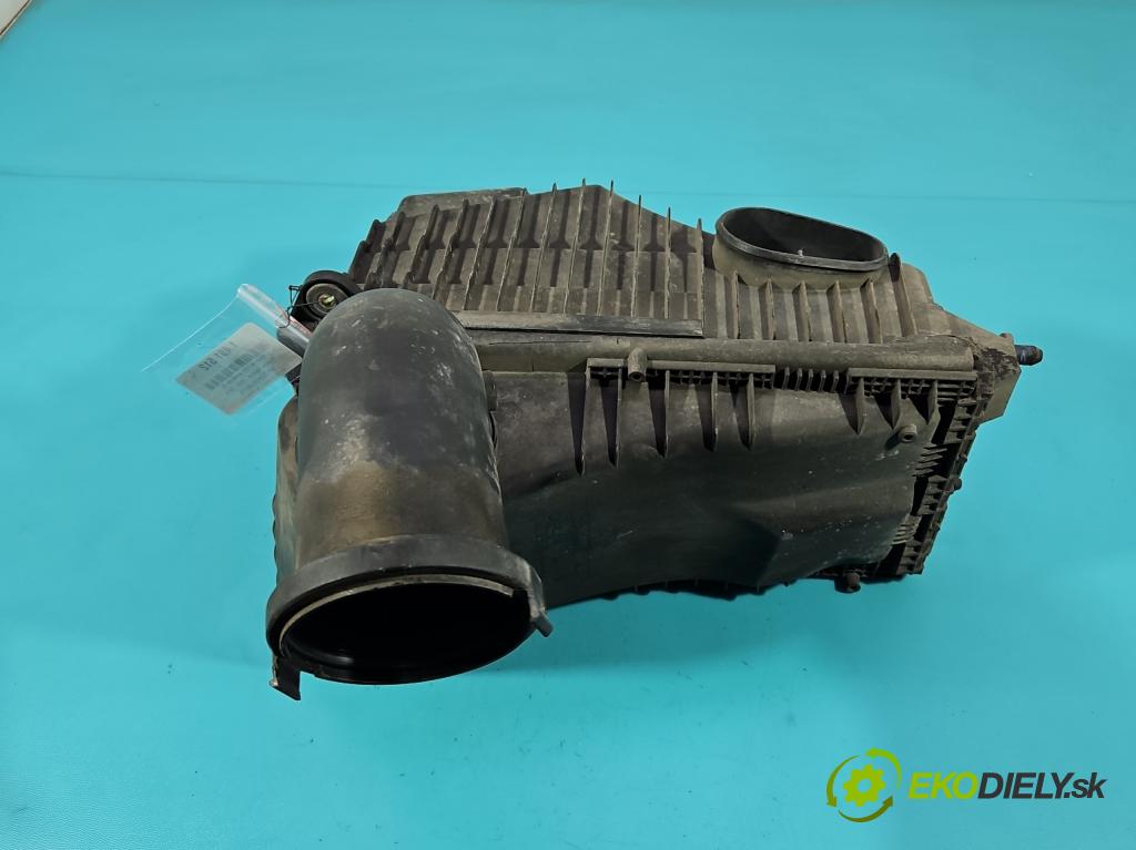 Porsche Cayenne I 2002-2010 3.2 V6 250 HP automatic 184 kW 3189 cm3 5- obal filtra vzduchu 7L5128607F (Obal vzduchového filtra)