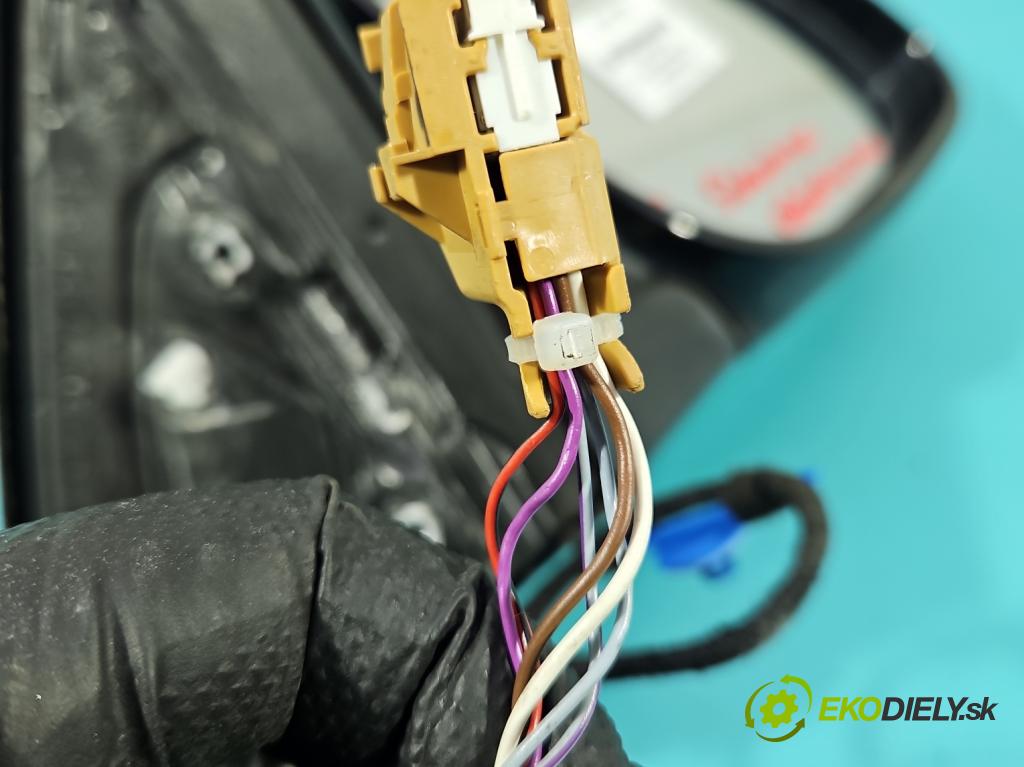 Porsche Cayenne I 2002-2010 3.2 V6 250 HP automatic 184 kW 3189 cm3 5- zrkadlo pravé  (Kľučka dverí ostatné)