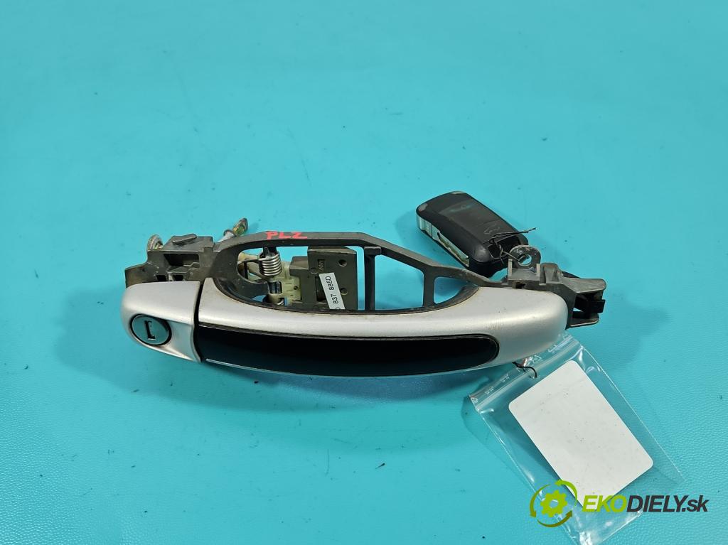 Porsche Cayenne I 2002-2010 3.2 V6 250 HP automatic 184 kW 3189 cm3 5- rukoväť predné ľavé mimo: 7L0837885D (Kľučka dverí vonkajšia predná ľavá)