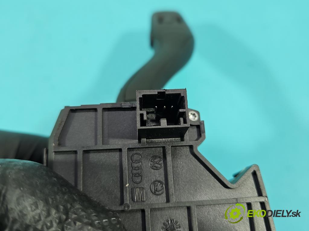 Porsche Cayenne I 2002-2010 3.2 V6 250 HP automatic 184 kW 3189 cm3 5- prepínač komplex: 7L5953549C (Prepínacie páčky pod volantom)