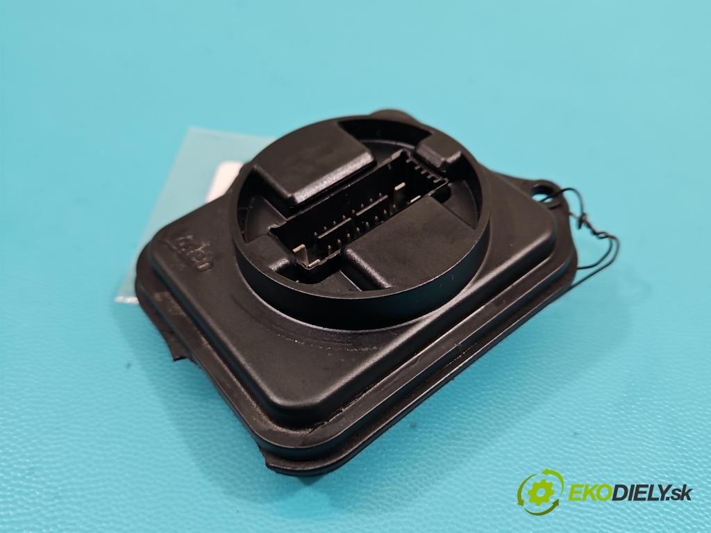 Ford S-max II 15-23 2.0 tdci 150 HP automatic 110 kW 1995 cm3 5- střídač: xenon 90057397 (Riadiaca jednotka xenónu)