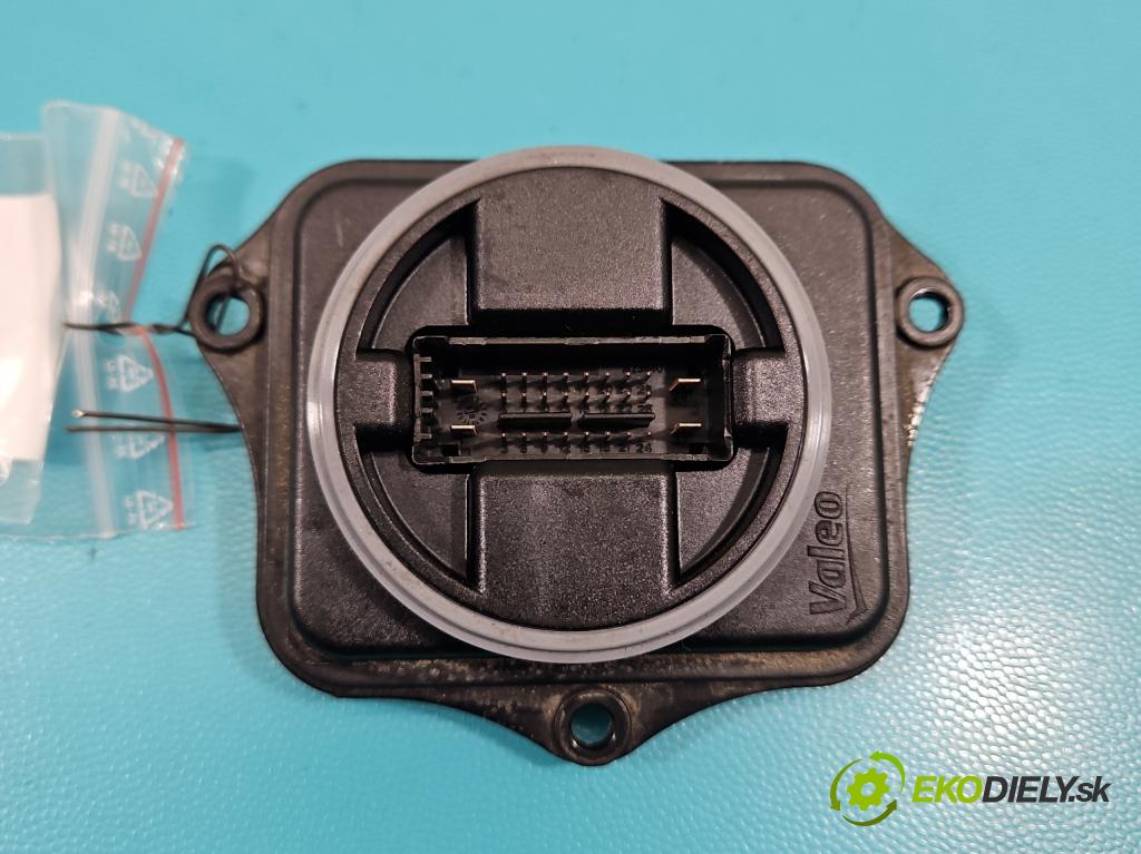 Ford S-max II 15-23 2.0 tdci 150 HP automatic 110 kW 1995 cm3 5- střídač: xenon 90057397 (Riadiaca jednotka xenónu)