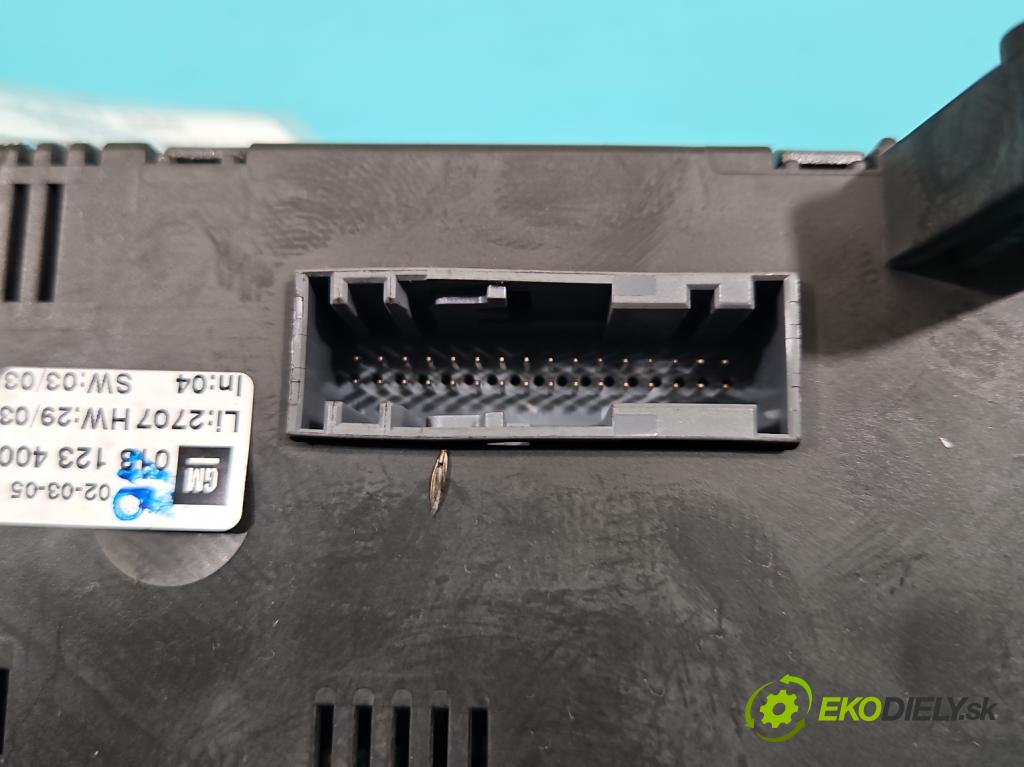 Opel Corsa C 2000-2006 1.2 16V 80 HP manual 59 kW 1229 cm3 3- panel kúrenia 013123400