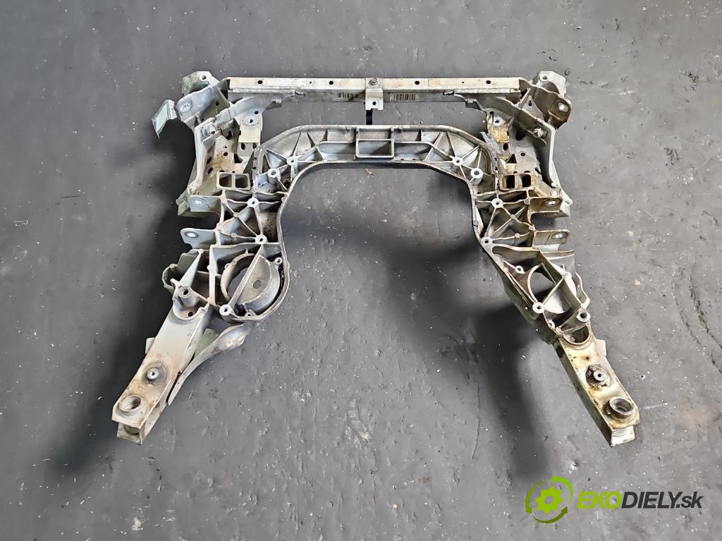 Bmw 5 F10 2010-2017 2.0 T 245KM automatic 180 kW 1997 cm3 4- výstuha motora 6799321