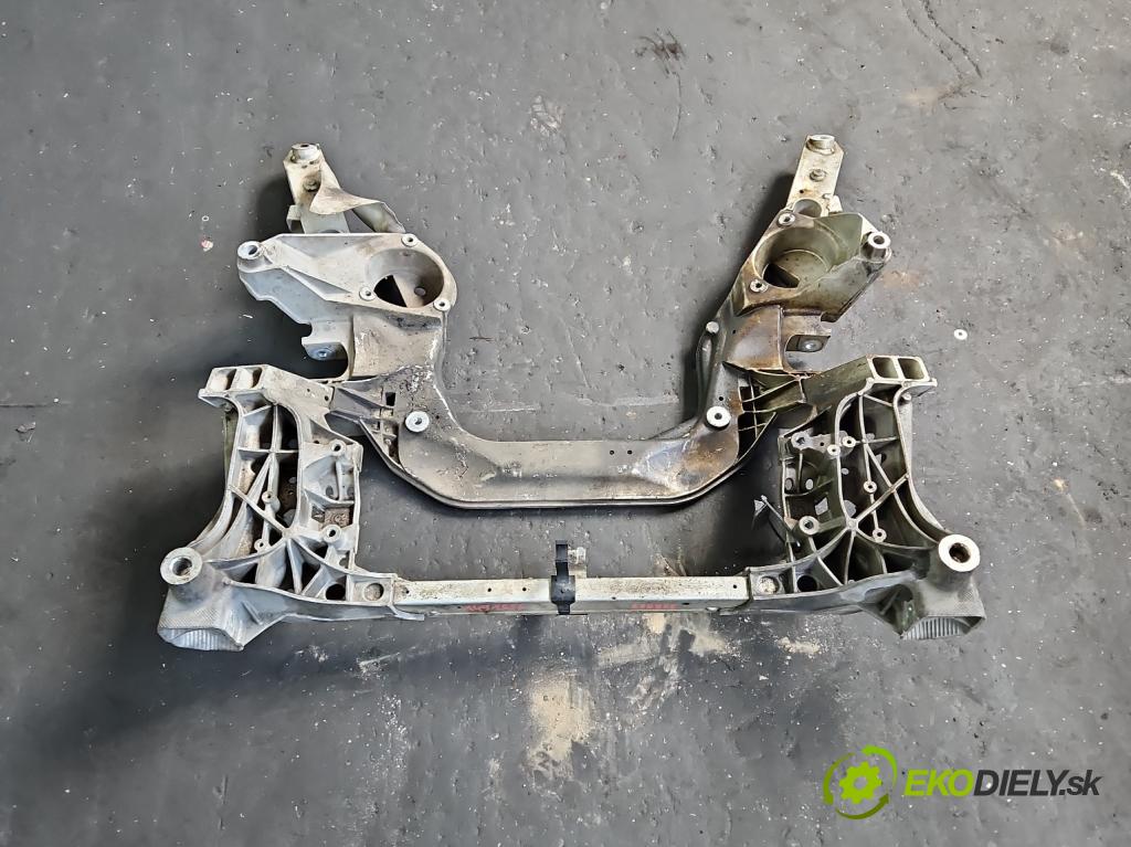 Bmw 5 F10 2010-2017 2.0 T 245KM automatic 180 kW 1997 cm3 4- výstuha motora 6799321