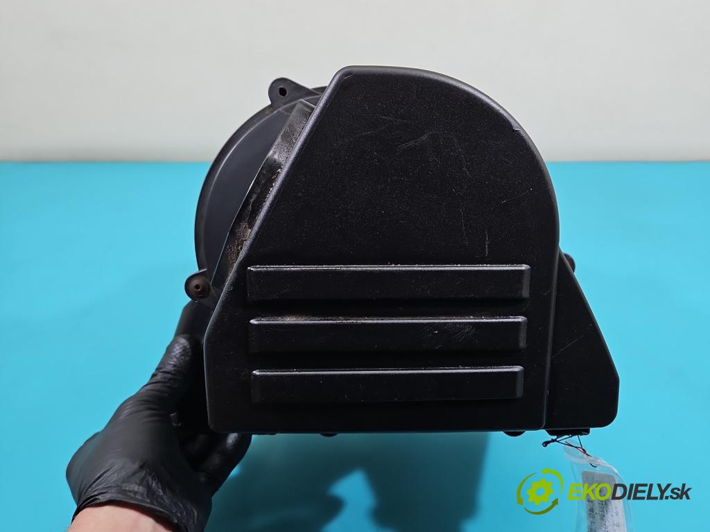 Skoda Rapid 2012-2019 1.6 tdi 90 HP manual 66 kW 1598 cm3 5- obal filtra vzduchu 6R0129601C (Obal vzduchového filtra)