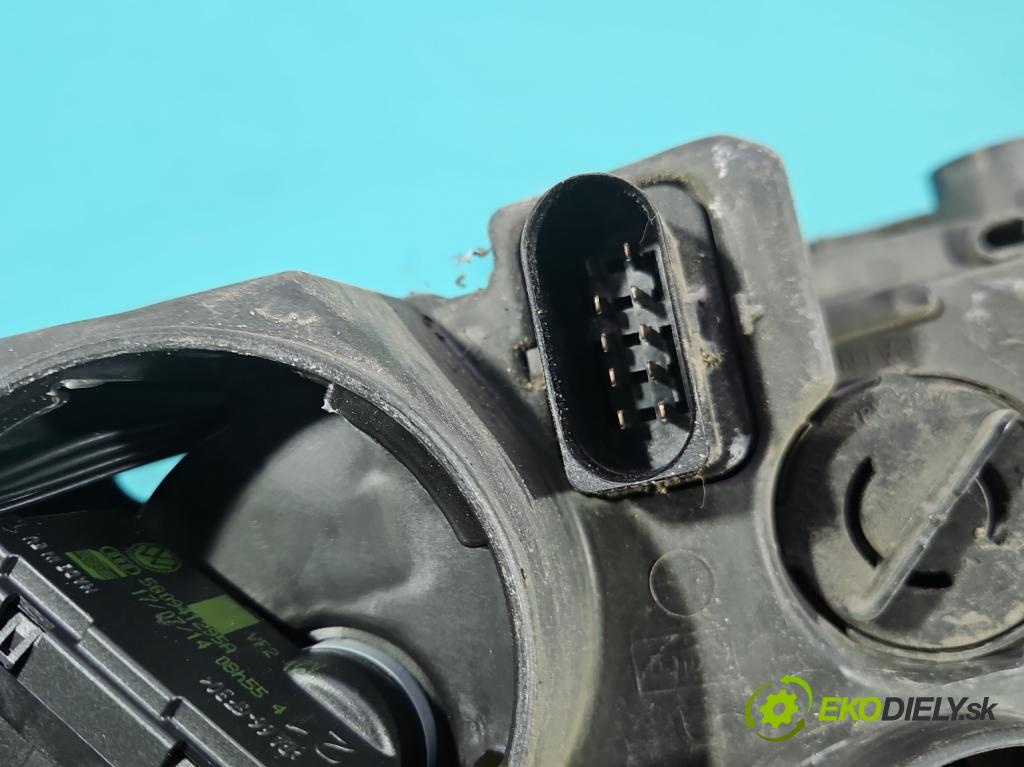 Skoda Rapid 2012-2019 1.6 tdi 90 HP manual 66 kW 1598 cm3 5- Reflektor: pravý 5JB941016 (Svetlo predné pravé)