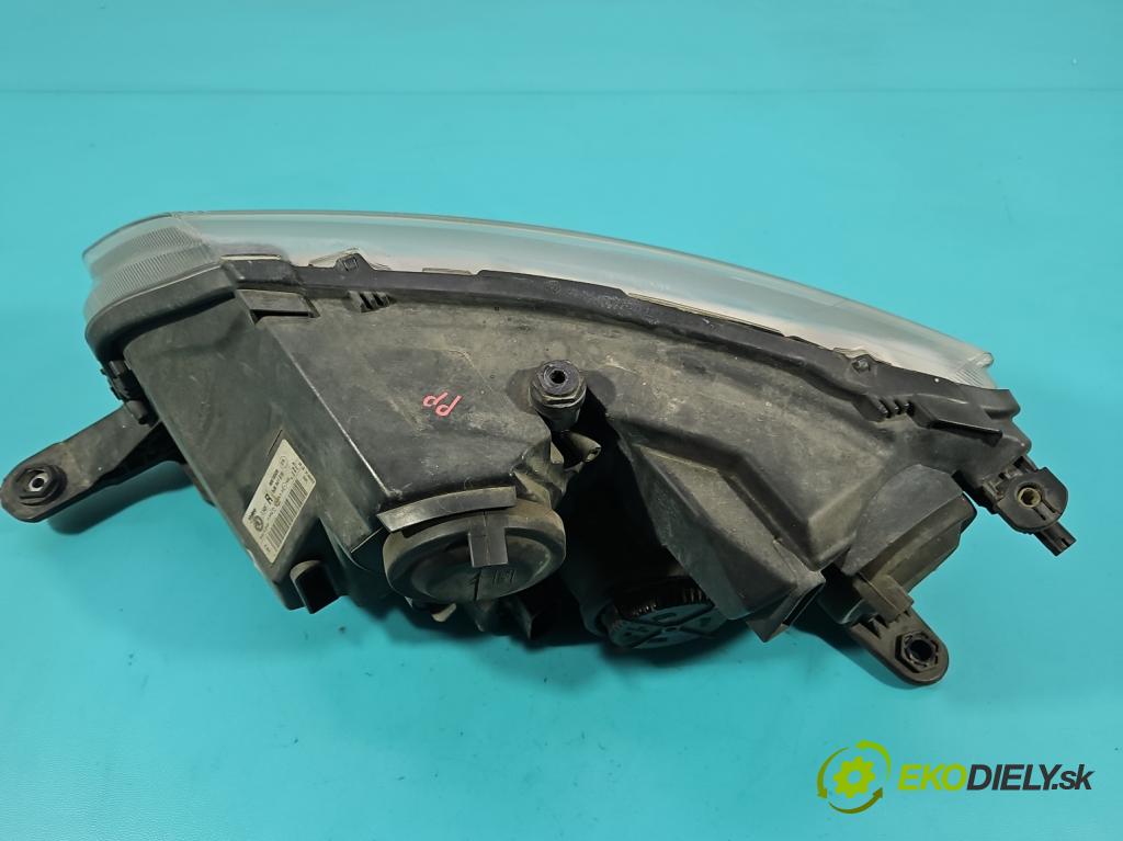 Skoda Rapid 2012-2019 1.6 tdi 90 HP manual 66 kW 1598 cm3 5- Reflektor: pravý 5JB941016 (Svetlo predné pravé)