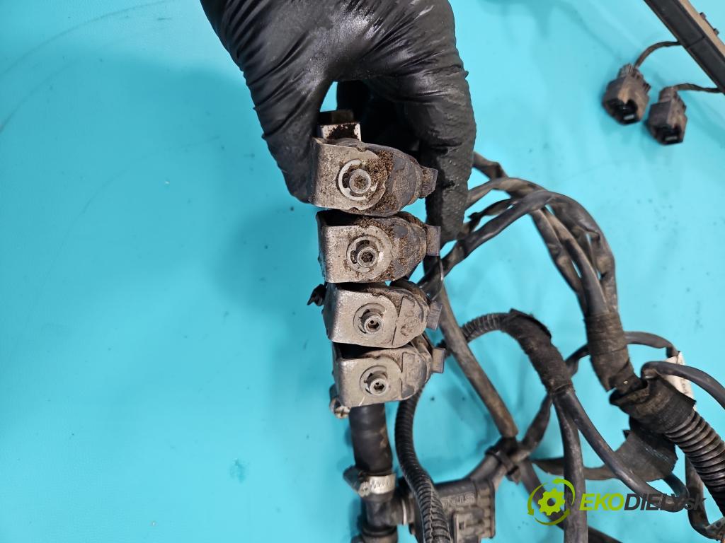 Vw Golf IV 1997-2003 1.6 SR 101 hp manual 74 kW 1595 cm3 3- instalace LPG STAG 4 QBOX BASIC