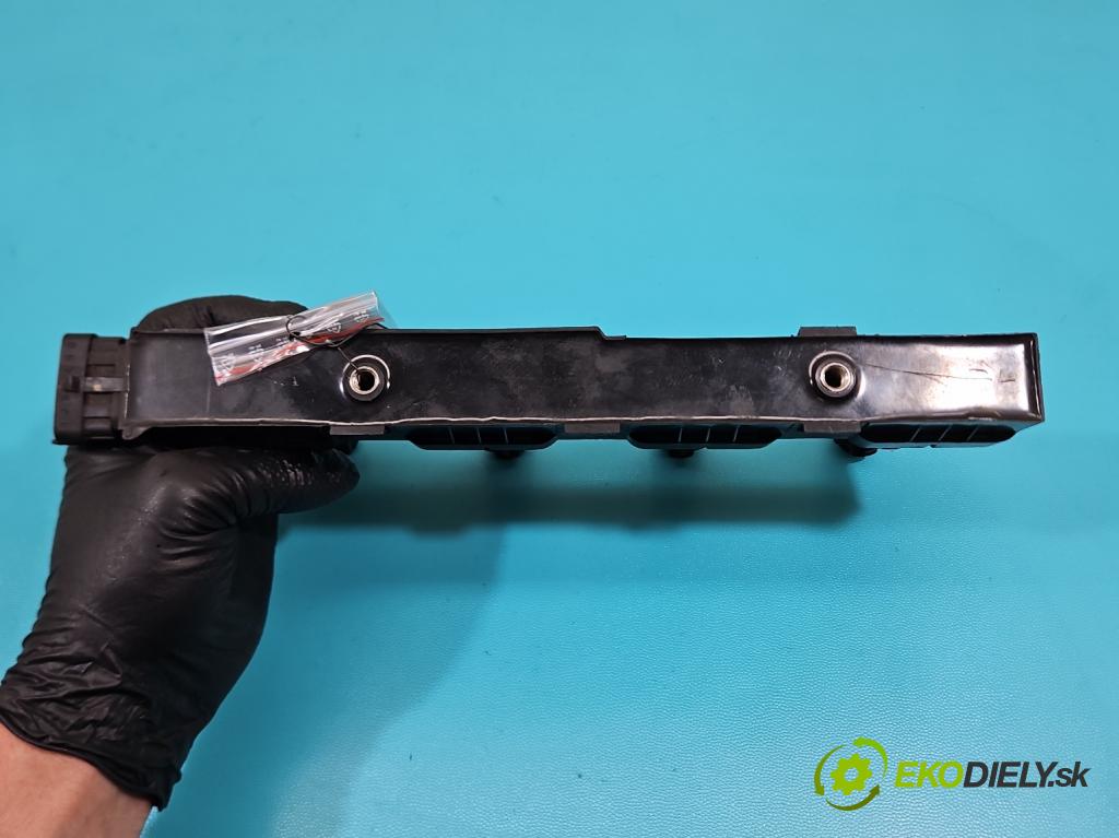 Opel Corsa C 2000-2006 1.2 16V 80 HP manual 59 kW 1229 cm3 3- cievka zapaľovacia  (Zapaľovacia cievka)