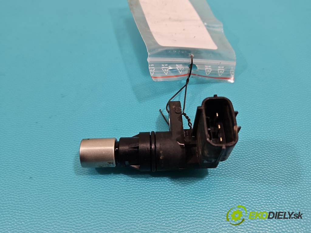 Honda CR-V II 2001-2006 2.2 i-CTDi 140 HP manual 103 kW 2204 cm3 5- snímač rýchlosti:  (Snímač)