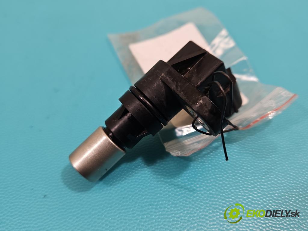 Honda CR-V II 2001-2006 2.2 i-CTDi 140 HP manual 103 kW 2204 cm3 5- snímač rýchlosti:  (Snímač)