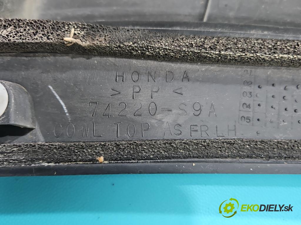 Honda CR-V II 2001-2006 2.2 i-CTDi 140 hp manual 103 kW 2204 cm3 5- torpédo 74220-S9A (Plast pod čelním sklem)