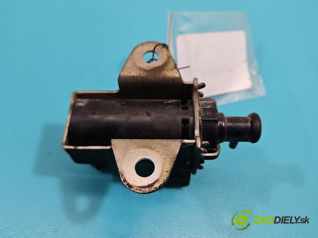 Honda CR-V II 2001-2006 2.2 i-CTDi 140 HP manual 103 kW 2204 cm3 5- ventil podtlaku 139700-0870087 (Ventil)