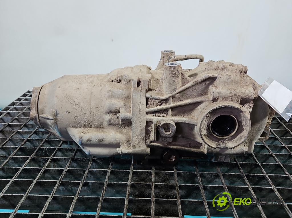 Honda CR-V II 2001-2006 2.2 i-CTDi 140 HP manual 103 kW 2204 cm3 5- Most: zadní: RRL