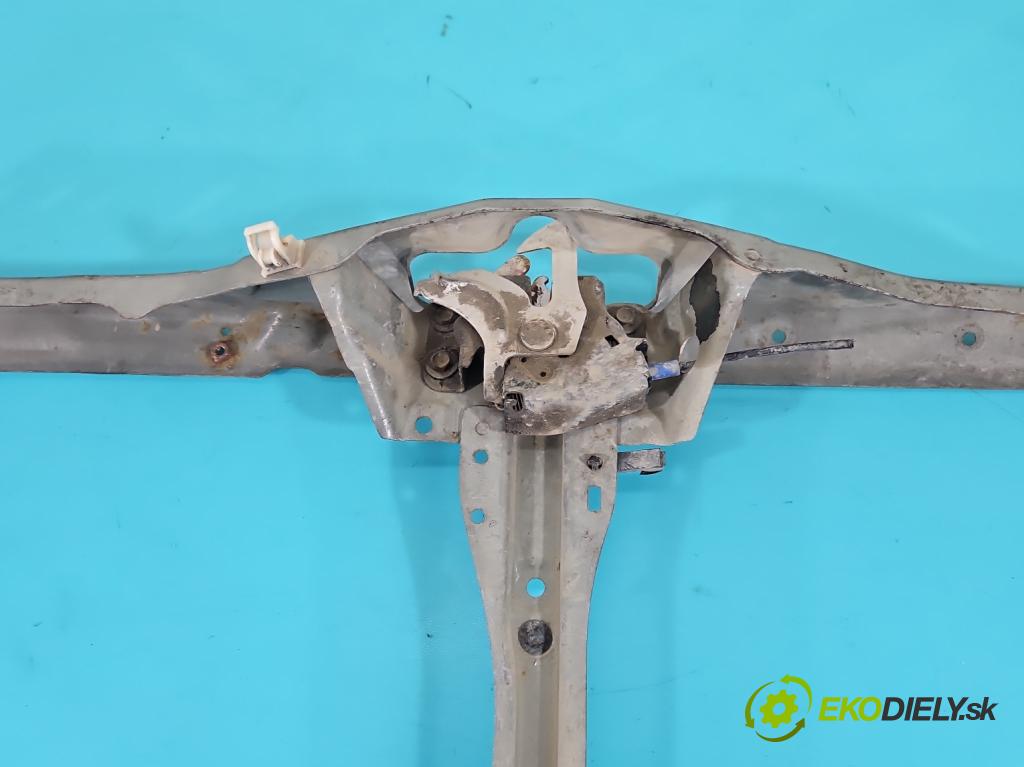 Honda CR-V II 2001-2006 2.2 i-CTDi 140 hp manual 103 kW 2204 cm3 5- stěna přední  (Přední výztuha)