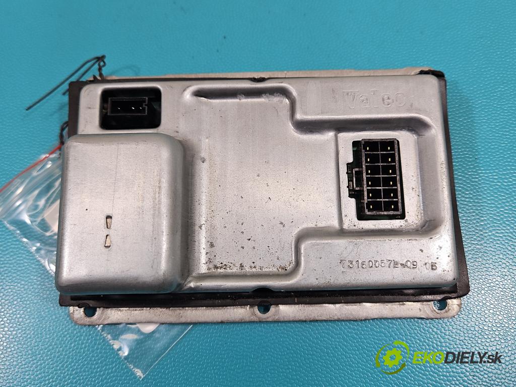 Porsche Cayenne I 2002-2010 3.2 V6 250 HP automatic 184 kW 3189 cm3 5- střídač: xenon 89032133 (Riadiaca jednotka xenónu)