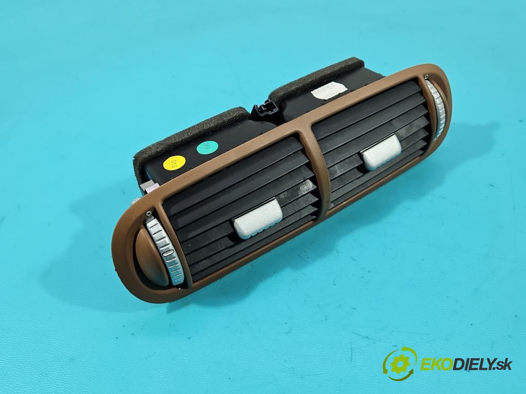 Porsche Cayenne I 2002-2010 3.2 V6 250 HP automatic 184 kW 3189 cm3 5- Mřížka: kúrenia stredová 7L5819727A (Mriežka kúrenia (fukár))