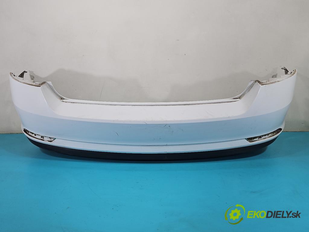 Skoda Rapid 2012-2019 1.6 tdi 90 hp manual 66 kW 1598 cm3 5- nárazník zadní  (Klika dveří ostatní)